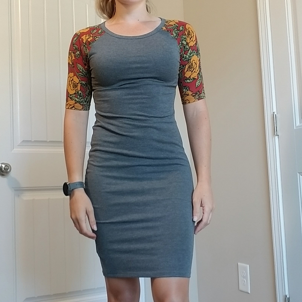 Luluroe grey Julia with rose sleeves